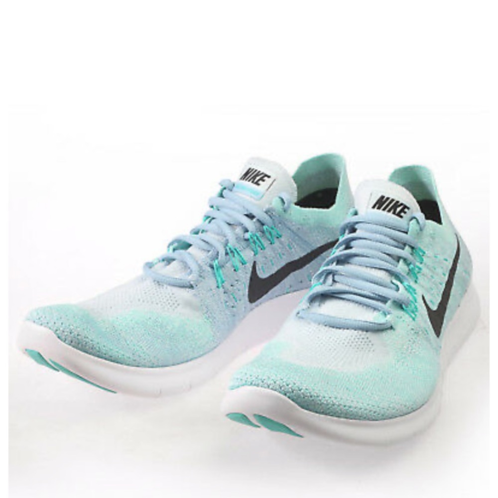 Nike Free RN Flyknits